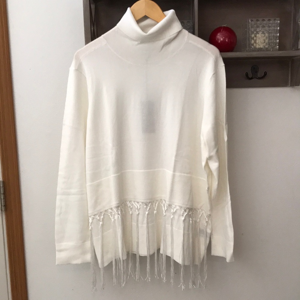 DG2 Diane Gilman Ivory sweater with fringe 2X